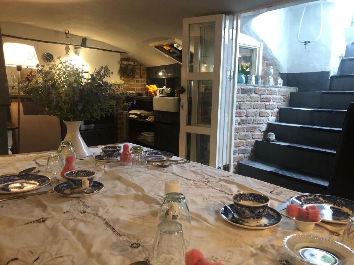 Bed & Breakfast Adrichem En Scherpenseel 미델뷔르흐 외부 사진