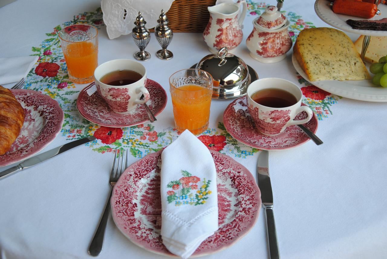 Bed & Breakfast Adrichem En Scherpenseel 미델뷔르흐 외부 사진